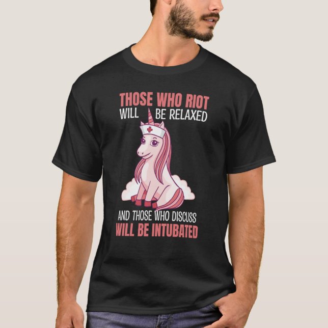Who Riots Nurse Nurse Unicorn T Shirt (Framsida)