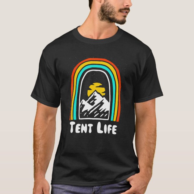 Wi för Tropical Hiking i sommarlägret i tält Life  T Shirt (Framsida)