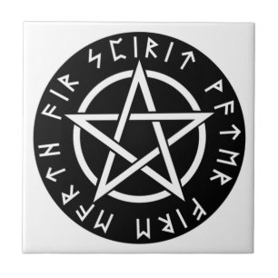 Wiccan svart Runic Pentagram Kakelplatta