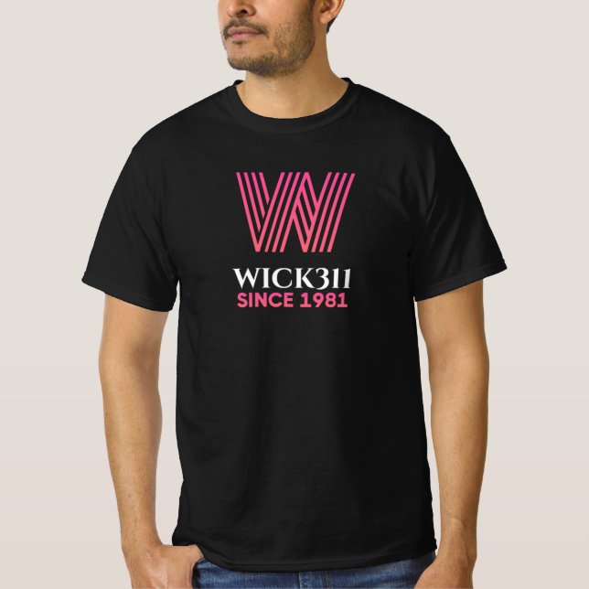 Wick311, Retro i Rosa T Shirt (Framsida)