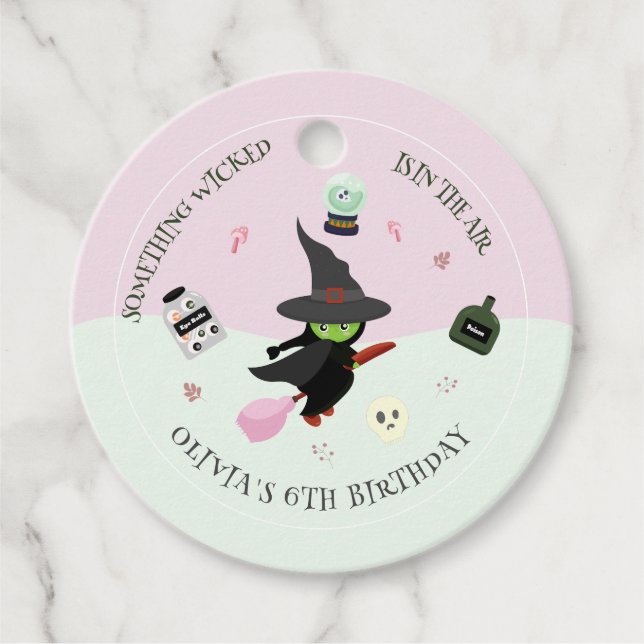 Wickent Cute Grönt Witch Halloween Birthday Gåvor Etiketter (Framsida)