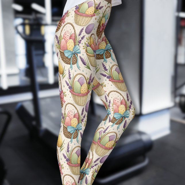 Wicker Basket Easter Eggs with Lavender Leggings (Skapare uppladdad)