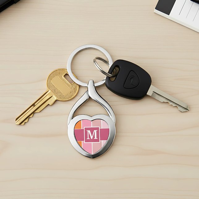 Wide Feminine Rand med Monogram Twisted Heart Silverfärgad Nyckelring (keychain with monogram for her)