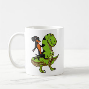 Wienerhundtax som rider den T-Rex dinosauren Kaffemugg