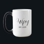 Wifey Elegant Black Script White Women Magisk Mugg<br><div class="desc">Wifey Elegant Black Script White Women Magic Mugg. Välj färg och stil på Alternativ-menyn.</div>