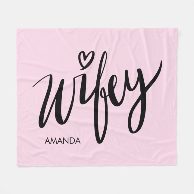 Wifey fleece blanket gift with personalized name (Framsidan (Horisontell))