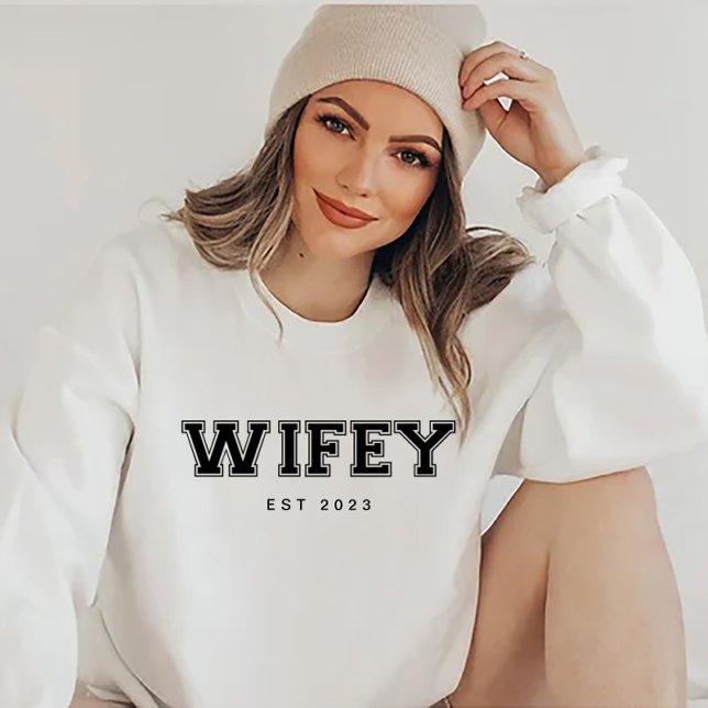 Wifey/Hubby Anpassningsbar Bride, Fiance Gift Whit T Shirt (Skapare uppladdad)