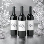 Wifey Modern Black Script Diamond<br><div class="desc">Modern manusjejare med vin-etiketter med diamanten över i för bachelorettpartiet,  möhippan eller den framtida fru presenten.</div>