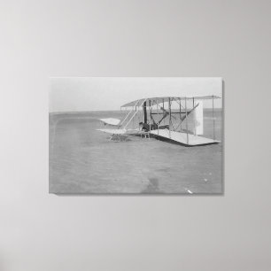 Wilbur Wright i skadadt flygplan after Canvastryck