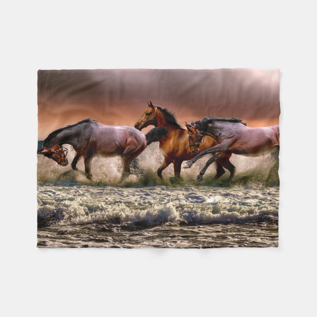 Wild Horses Playing in the Sea print Fleecefilt (Framsidan (Horisontell))