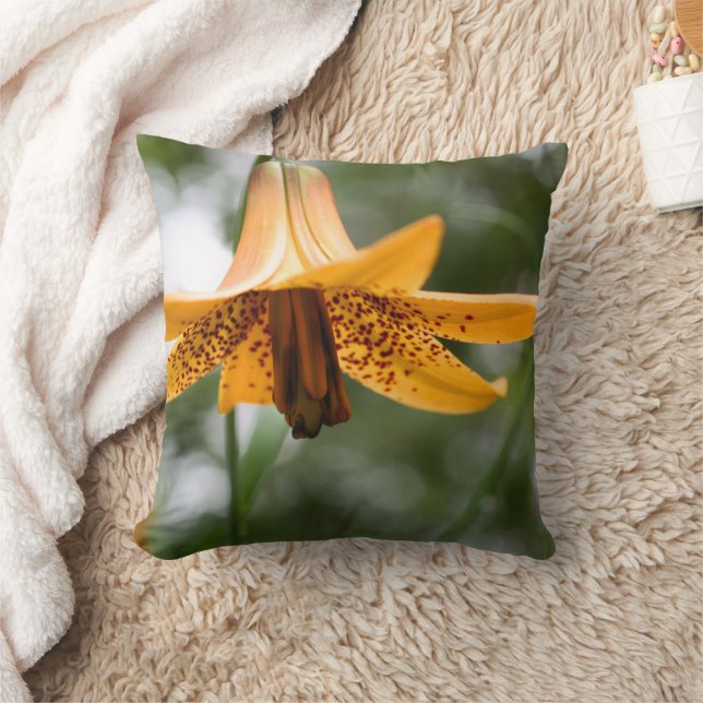 Wild Spotted Canada Lily Flower  Kudde (Filt)