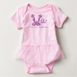 Wilda Girl namn betyder W monogram lila hearts T Shirt