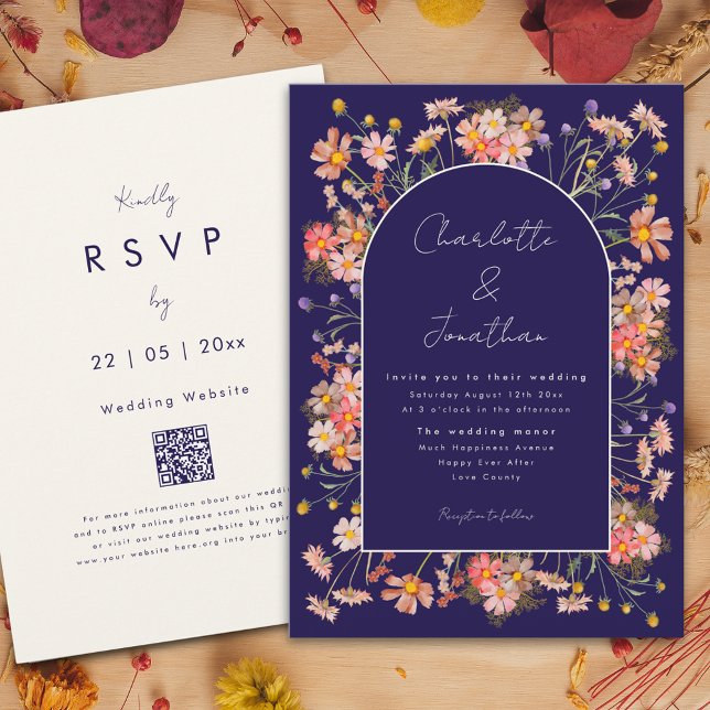 Wildblomarch Navy Blue Terracotta Fall Wedding Wed Inbjudningar (Wildflower arch boho script navy blue terracotta burnt orange fall wedding invitation)