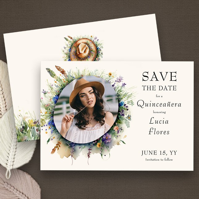 Wildblomcowgirl Rustic Blommigt Quinceanera Photo Spara Datumet (Quinceanera Photo Save the Date from my Wildflower Cowgirl Hat Quinceanera Collection
)