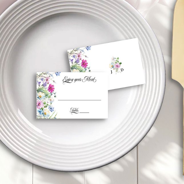 WildblomGarden njut av din måltid Bröllop Placeringskort (Monogrammed table place cards from the Wildflower Garden Wedding Collection by Darling & May)