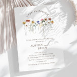 Wildblomma Baby i blommans babyskor Inbjudningar<br><div class="desc">Den här vildblomman baby i ett blommande pars babyduschinbjudan är perfekt för din enkla, vismliga, boho-regnbåge sommaren firande. Den ljusa, förtjusade rosan, gulten, orangen och blommigten guld i färg får en känsla av en minimalistisk, elegant, ge-vintage-trädgård. Den moderna designen är konst och delikat och ger en klassisk, jordfin ängsskugga i...</div>
