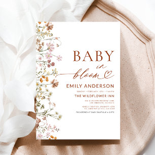 Wildblomma Baby i Bloom Terracotta Baby Shower Inbjudningar