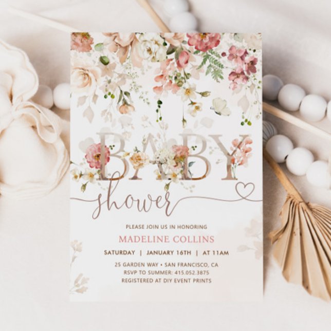 Wildblomma Baby i den  Blommigten Babykläder i blo Inbjudningar (Skapare uppladdad)