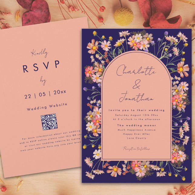 Wildblomma Boho Arch Navy Blue Fall Wedding Inbjudningar (Wildflower boho arch navy blue peach terracotta fall wedding invitation with website qr code)