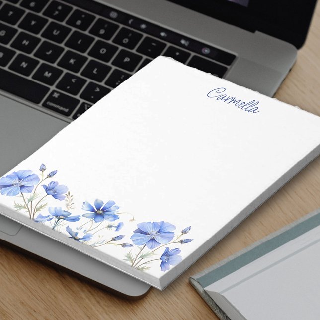 Wildblomma Gräns Söt Blåa blommor Personlig Anteckningsblock (Personalized notepad with border of blue wildflowers)