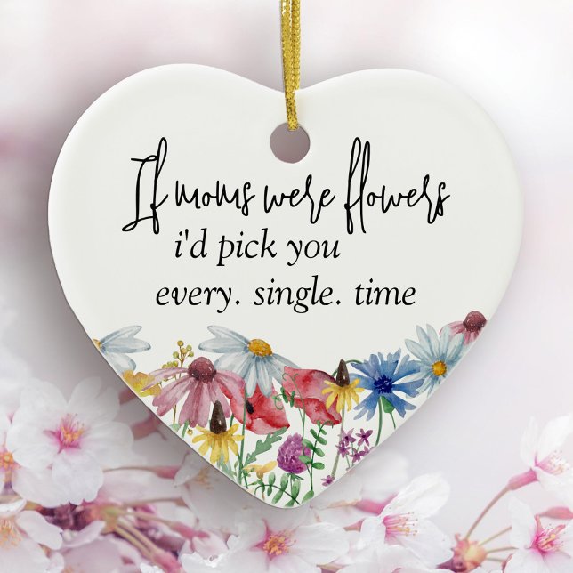 Wildblomma Mammor var Flowers Say Personlig Julgransprydnad Keramik (Heart shaped wildflower ornament with personal wording on the back)