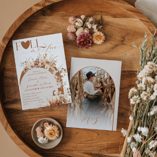 Wildblomma och Pumpkin Boho Chic Fall Wedding Inbjudningar