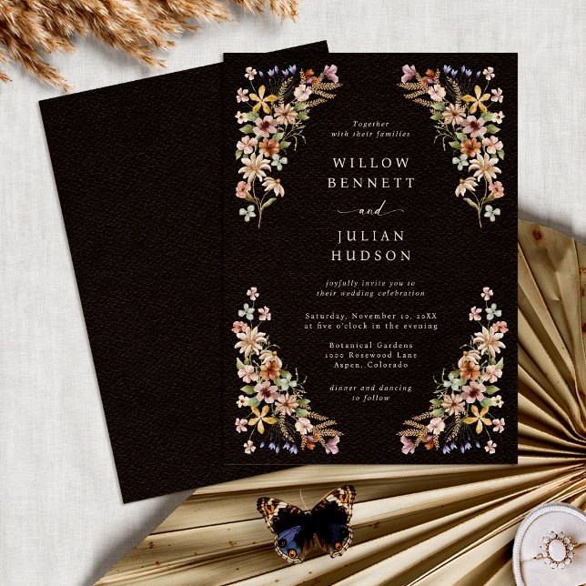 WildblommBoho Black Bröllop Inbjudningar (Wildflower Boho Black Wedding Invitation by Painted Paperie
)