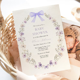 Wildblomme Lila Bow Baby Shower Inbjudningar