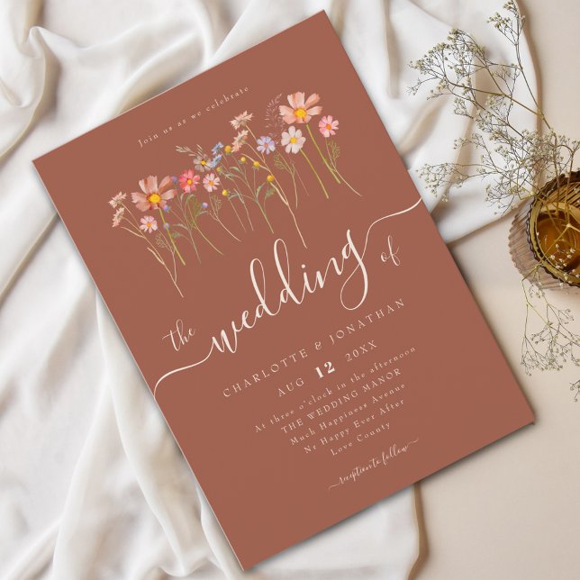 Wildblomme Meadow Modern Script Terracotta & Beige Inbjudningar (Wildflower meadow boho floral terracotta & beige Wedding Elegant modern script watercolor fall color)