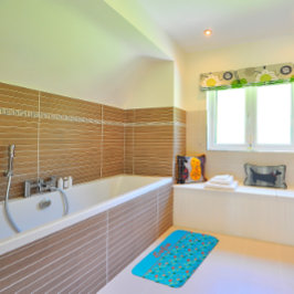 Wildblommor mönster vallmoturkos badrumsmatta