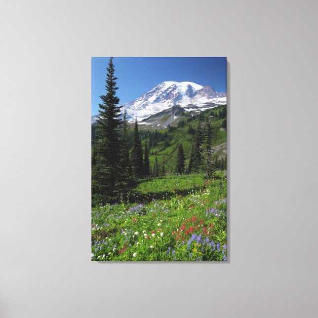 Wildblommor på Mount Rainier Canvastryck (Framsida)