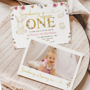 Wildblommor Photo some Bunny 1st Birthday Inbjudningar