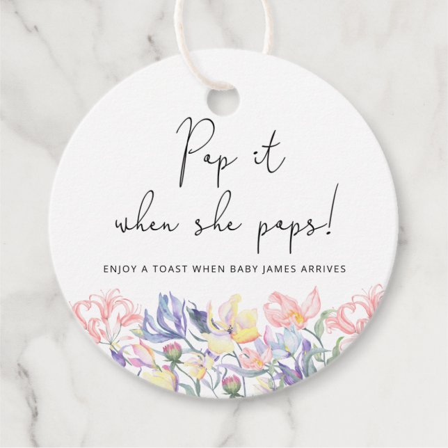 Wildblommor poppade när hon poppade babydusch gåvor etiketter (Framsida)
