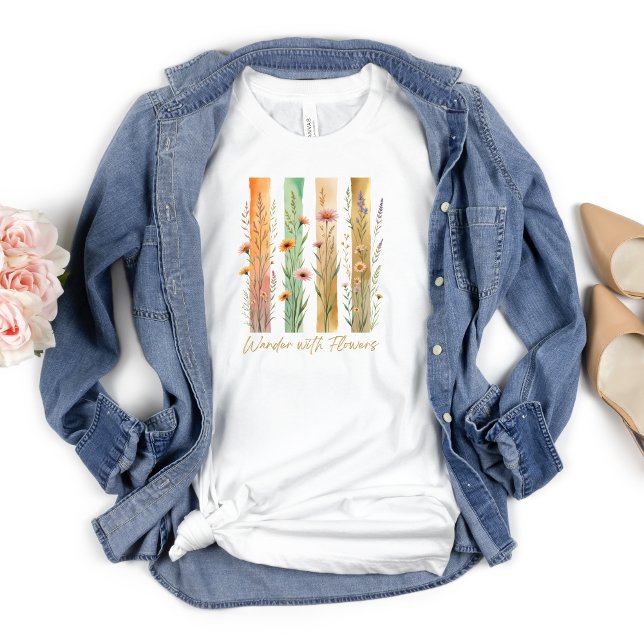 Wildblommor Wander med Flowers Nature Guld Grönt T Shirt (Wildflowers, Wander with Flowers, Women's T-shirt, Brush Stroke Style, Green Gold and Orange)