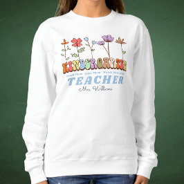 WildblommPersonlig Kindergarten Teacher Namn T Shirt