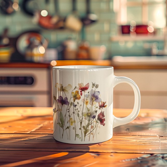 Wildblomssymfoni: Vibrant Watercolor Art Kaffemugg (Skapare uppladdad)