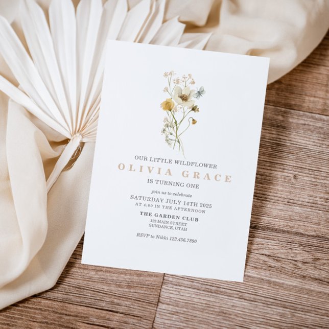 Wildblomsterträdgårdens blommigt första födelsedag inbjudningar (Skapare uppladdad)