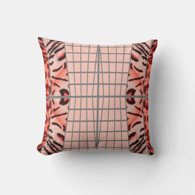 Wildcat Matrix - Bengal Cat Leopard Pink Pillow Kudde (Framsida)