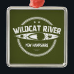Wildcat River New Hampshire Kayak Julgransprydnad Metall<br><div class="desc">Wildcat-floden är en biflod av Saco-floden i norra New Hampshire. Huvudvattnen härstammar från det kuperade Vita bergsskogen ovanför Carter Notch Sjöar och strömmar söderut som en liten bergsström.</div>