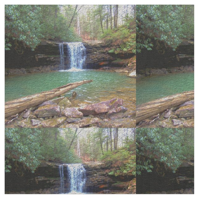Wilderness Appalachian Waterfall Tyg (Närbild)