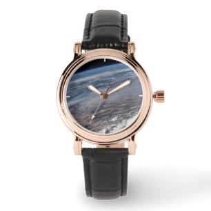 Wildfire runt Yosemite National Park. Armbandsur