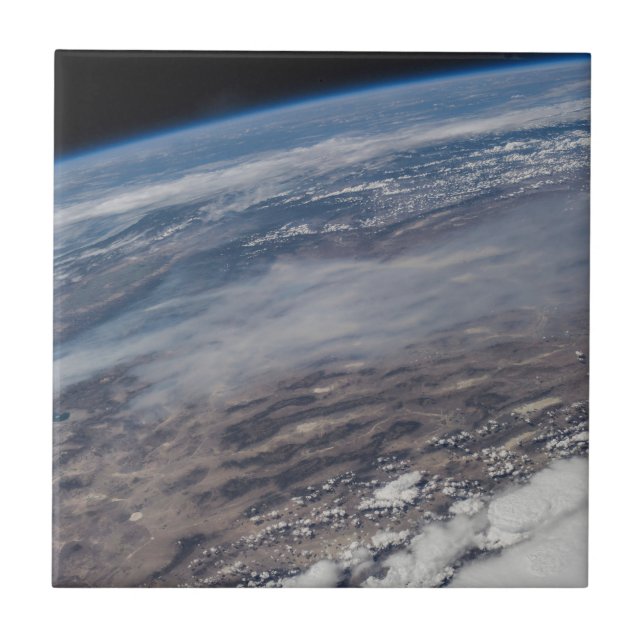 Wildfire runt Yosemite National Park. Kakelplatta (Framsidan)