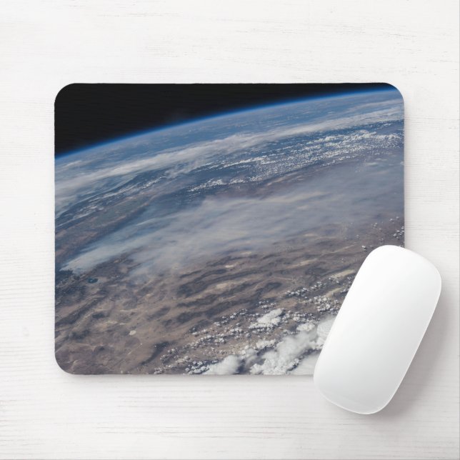 Wildfire runt Yosemite National Park. Musmatta (Med mus)