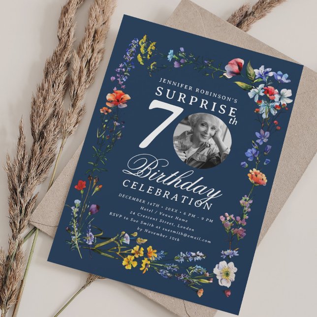 Wildflower Foto ÖVERRASKNING 70-årsdag Navy  Inbjudningar (Wildflower Photo SURPRISE 70th Birthday Navy Invitation)
