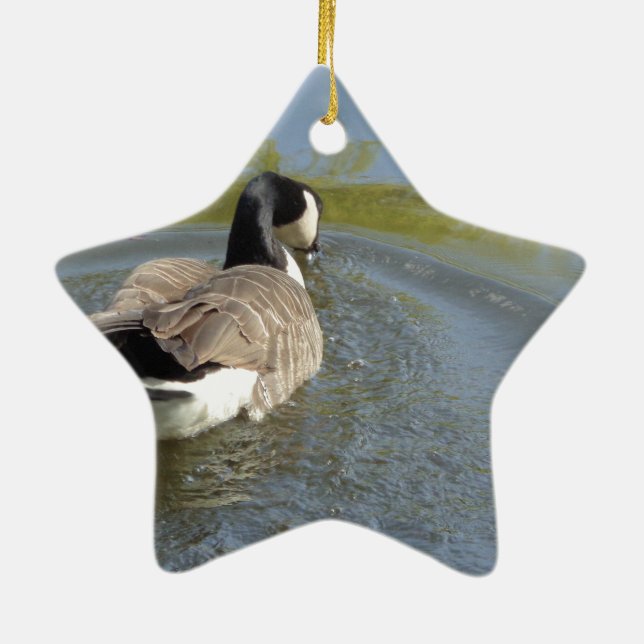 Wildlife Goose simmande i Sjö, Vatten Circle Julgransprydnad Keramik (Baksidan)