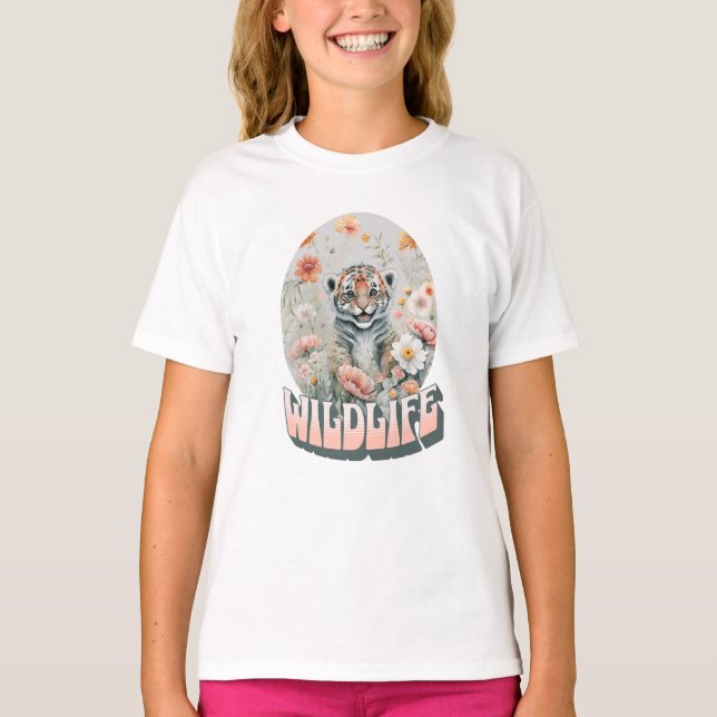 Wildlife Tiger and Flowers T Shirt (Framsida)