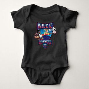 WILE E. COYOTE™ Fotbollsklubb-logotyp T Shirt
