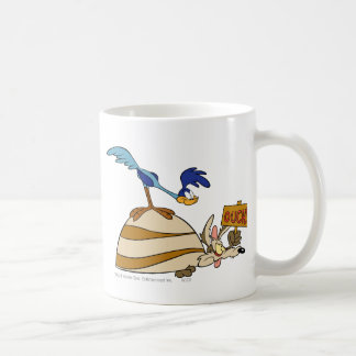 WILE E. COYOTE™ och ROAD RUNNER™ Stenblock Kaffemugg