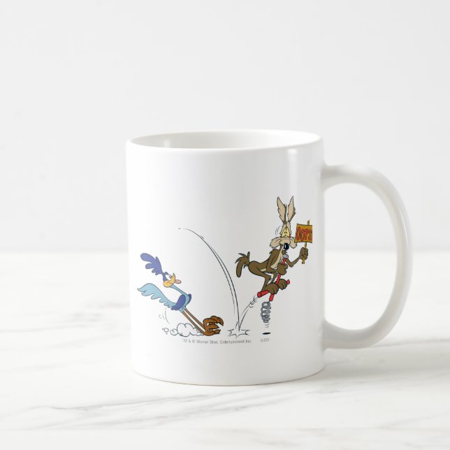 WILE E. COYOTE™ och ROAD SPRINGER™ Pogo Stick Kaffemugg (Höger)