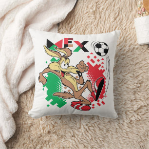 WILE E. COYOTE™ Team Mexico Fotbollsgrafik Kudde